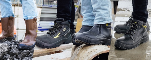 8 Tips Memilih Sepatu Safety Terbaik Sesuai Kebutuhan